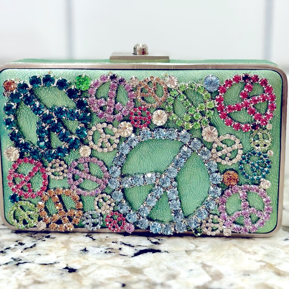 Elton John 2004 Oscars Party purse gifted to Jaclyn Smith